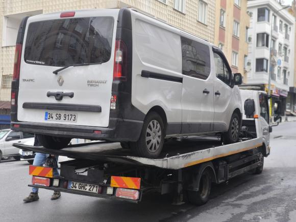 Acil Yol Yardımı